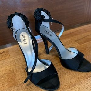 GUESS heels